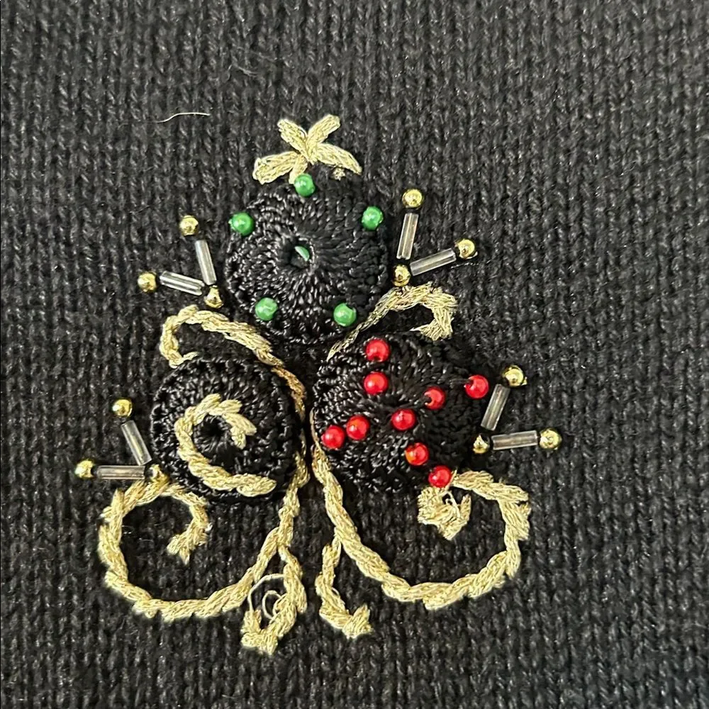 Vinteage Erika Sweater Vest with Embroidery and beads.  Size XL